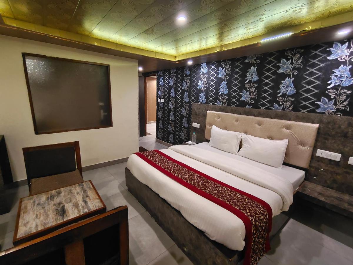 Mountain Zest-Simla Royale Near Mall Road-Free Pickup From Railway Station Simla Εξωτερικό φωτογραφία