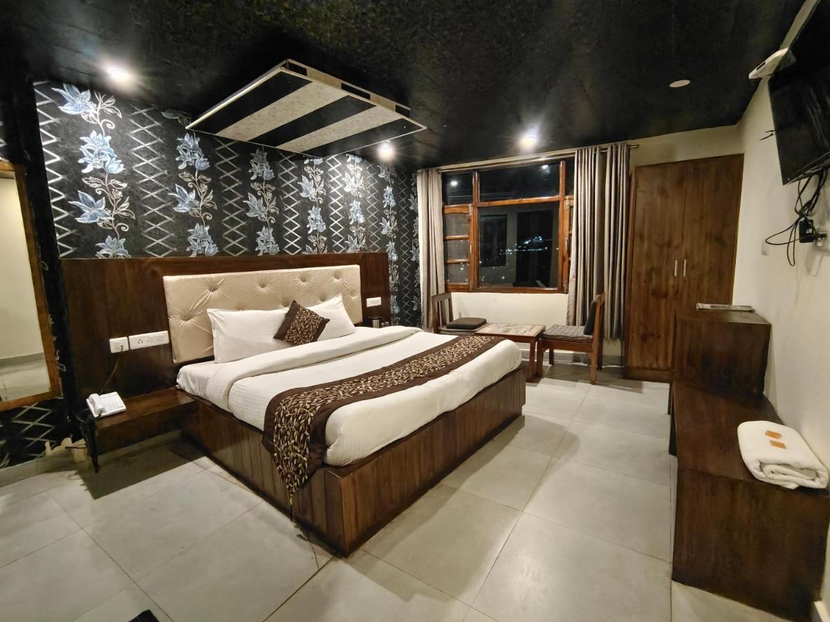 Mountain Zest-Simla Royale Near Mall Road-Free Pickup From Railway Station Simla Εξωτερικό φωτογραφία